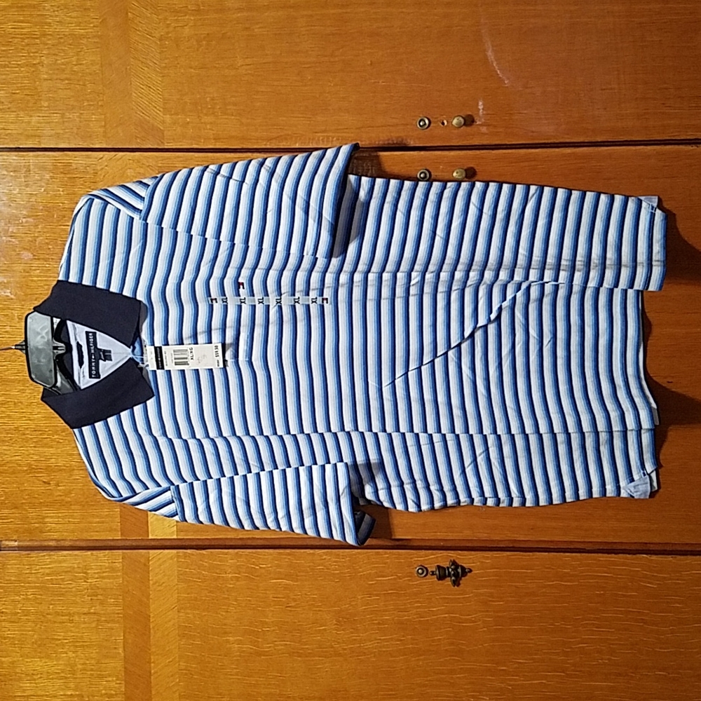 Mens Tommy Hilfiger striped polo size XL/XG Light blue/dark blue/white stripe